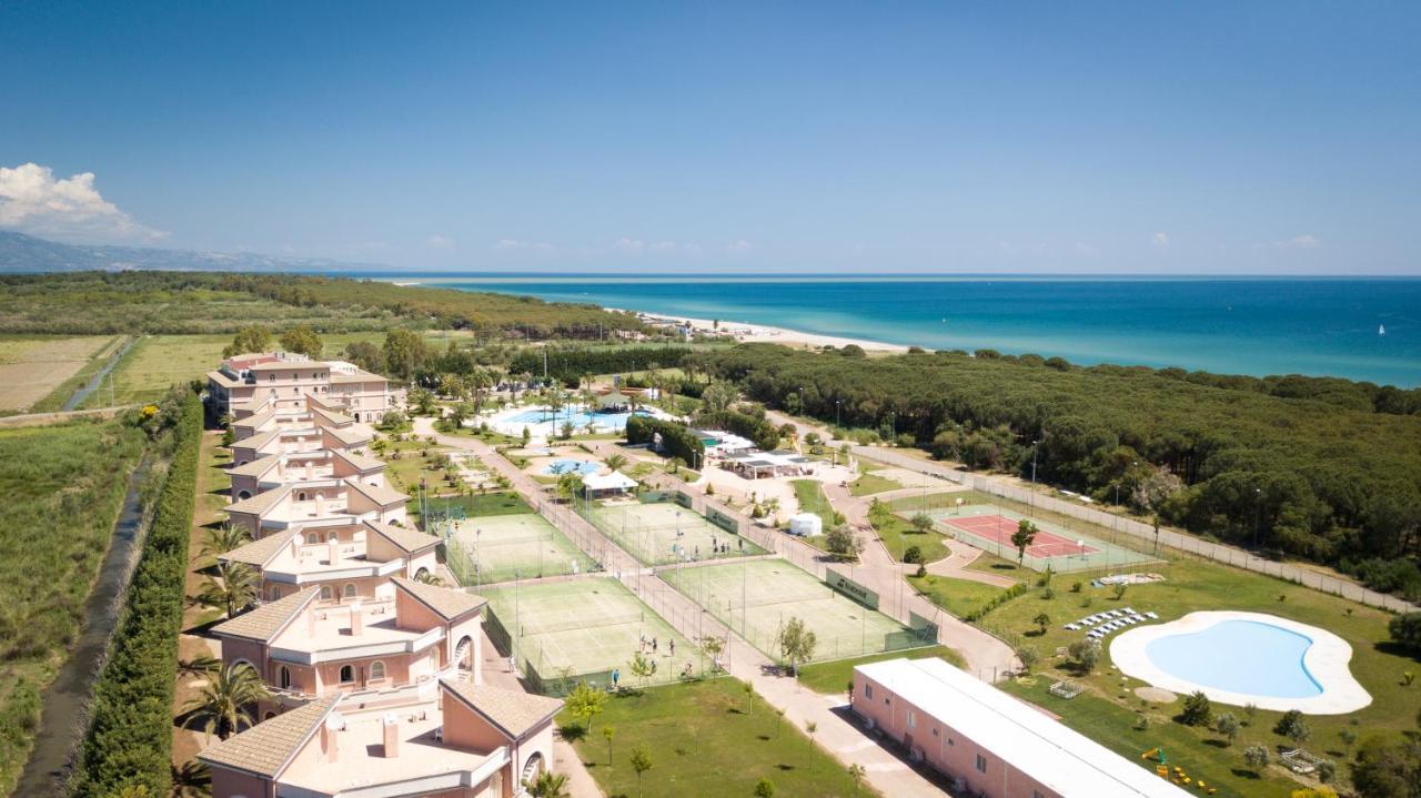 Bv Airone Resort มารีนา ดี ซีบารี ภายนอก รูปภาพ