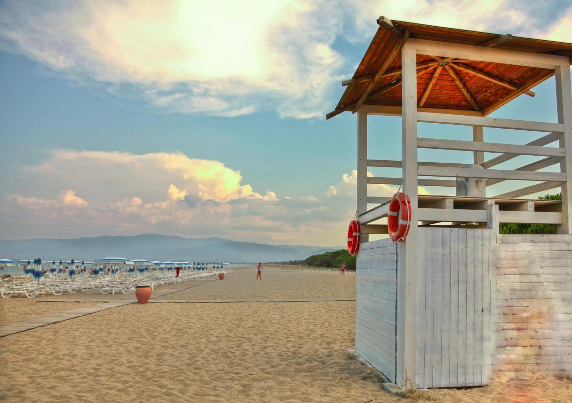 Bv Airone Resort มารีนา ดี ซีบารี ภายนอก รูปภาพ