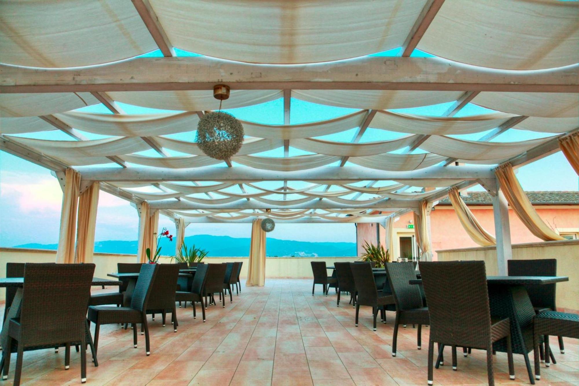 Bv Airone Resort มารีนา ดี ซีบารี ภายนอก รูปภาพ