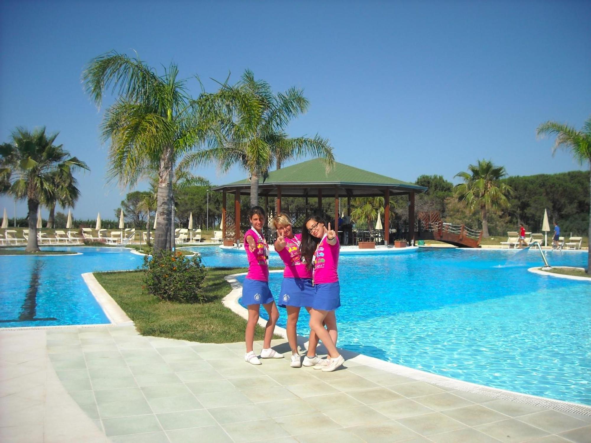 Bv Airone Resort มารีนา ดี ซีบารี ภายนอก รูปภาพ
